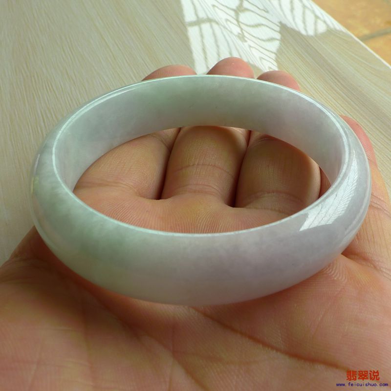 【缅甸老坑A货翡翠春带彩正装手镯57MM】 【价格】-1280 【尺寸】-57.38*14.67*6.91mm 【证书】-158GA237026 ...