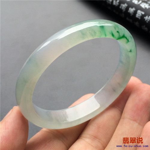 翡翠手镯3.jpg