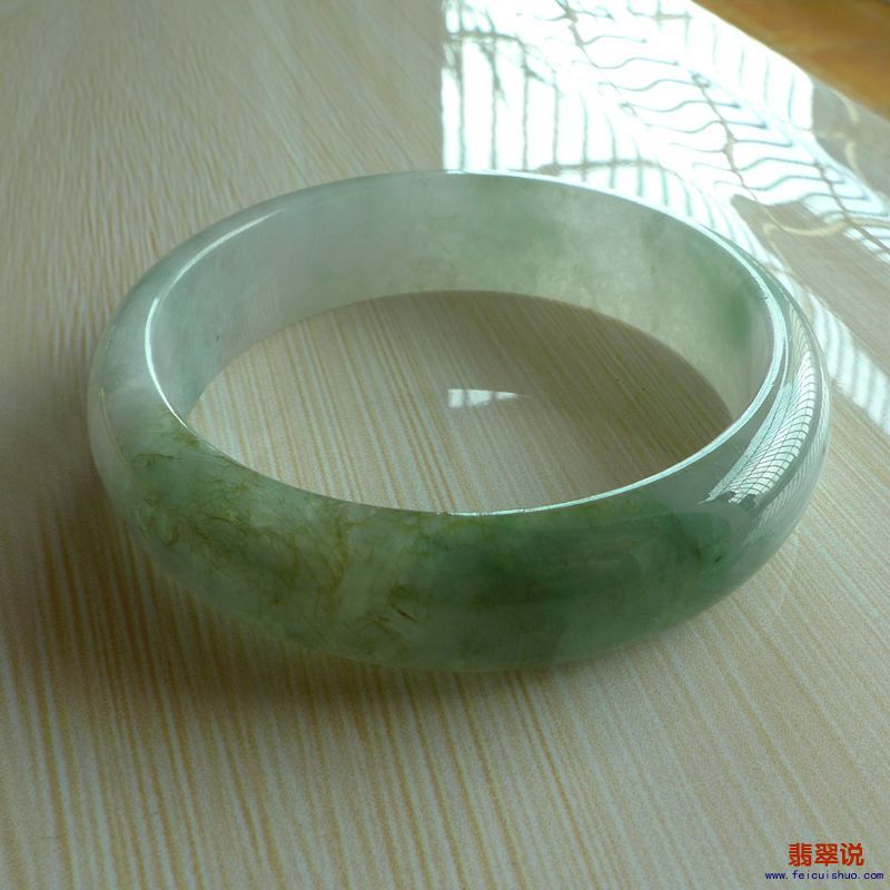 【缅甸老坑A货翡翠正装手镯55MM】 【价格】-特价900 【尺寸】-55.39*15*7.15mm 【证书】-158GA216312 【重 ...