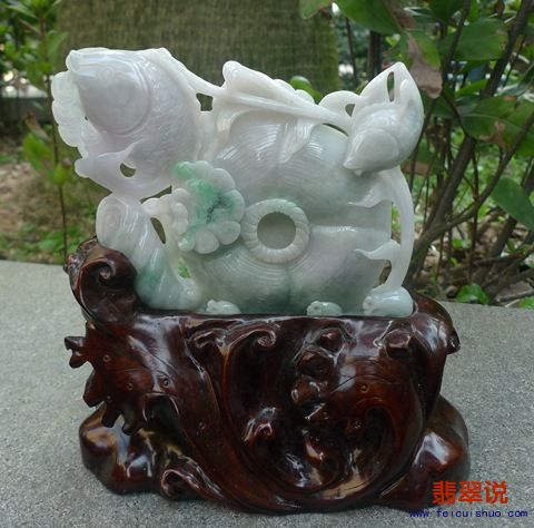 精美三彩渔翁得利 年年有余 荷花鱼摆件.jpg