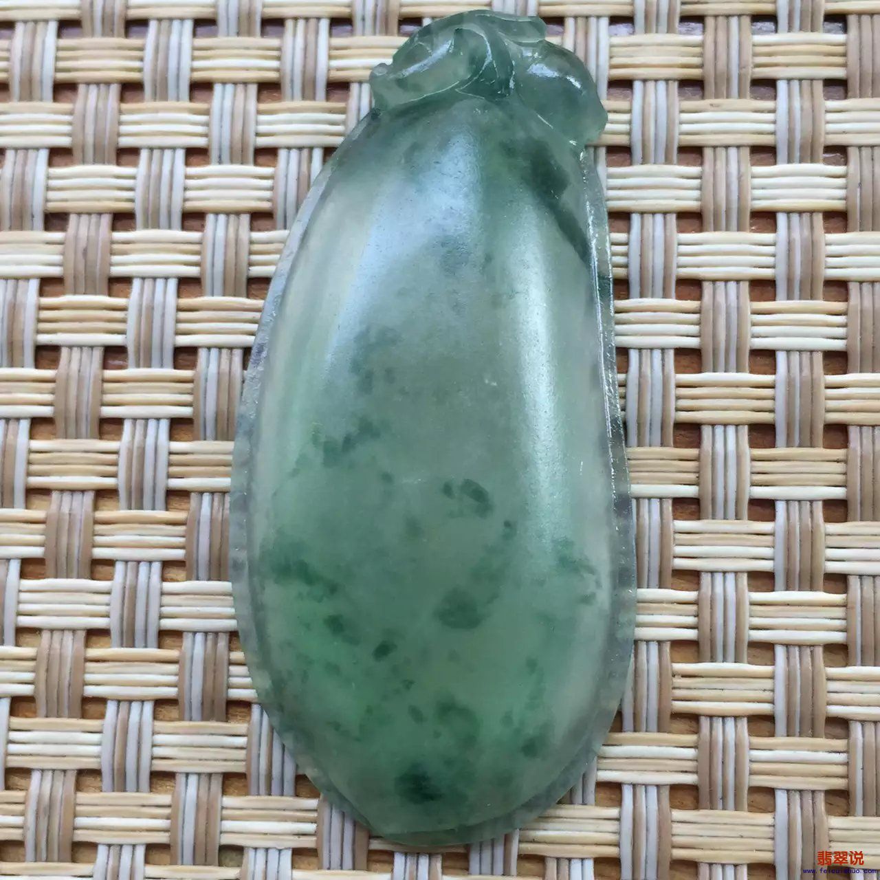 psbHKP945EQ.jpg